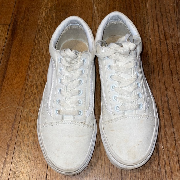 •VANS• OLD SKOOL LOW TOP LACE UP TRIPLE WHITE SNEAKERS VGUC SIZE 6.5 - Picture 3 of 9